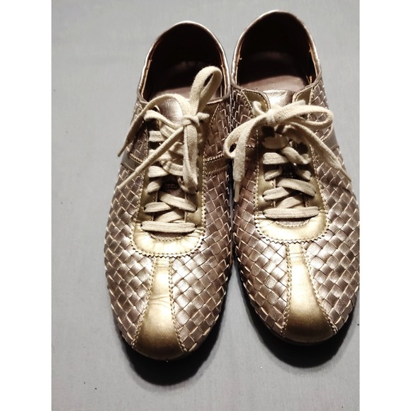 Cole Haan Women Air Leather Weave Casual Metallic Gold Sneaker Shoe 8.5 B Preppy - Picture 2 of 9